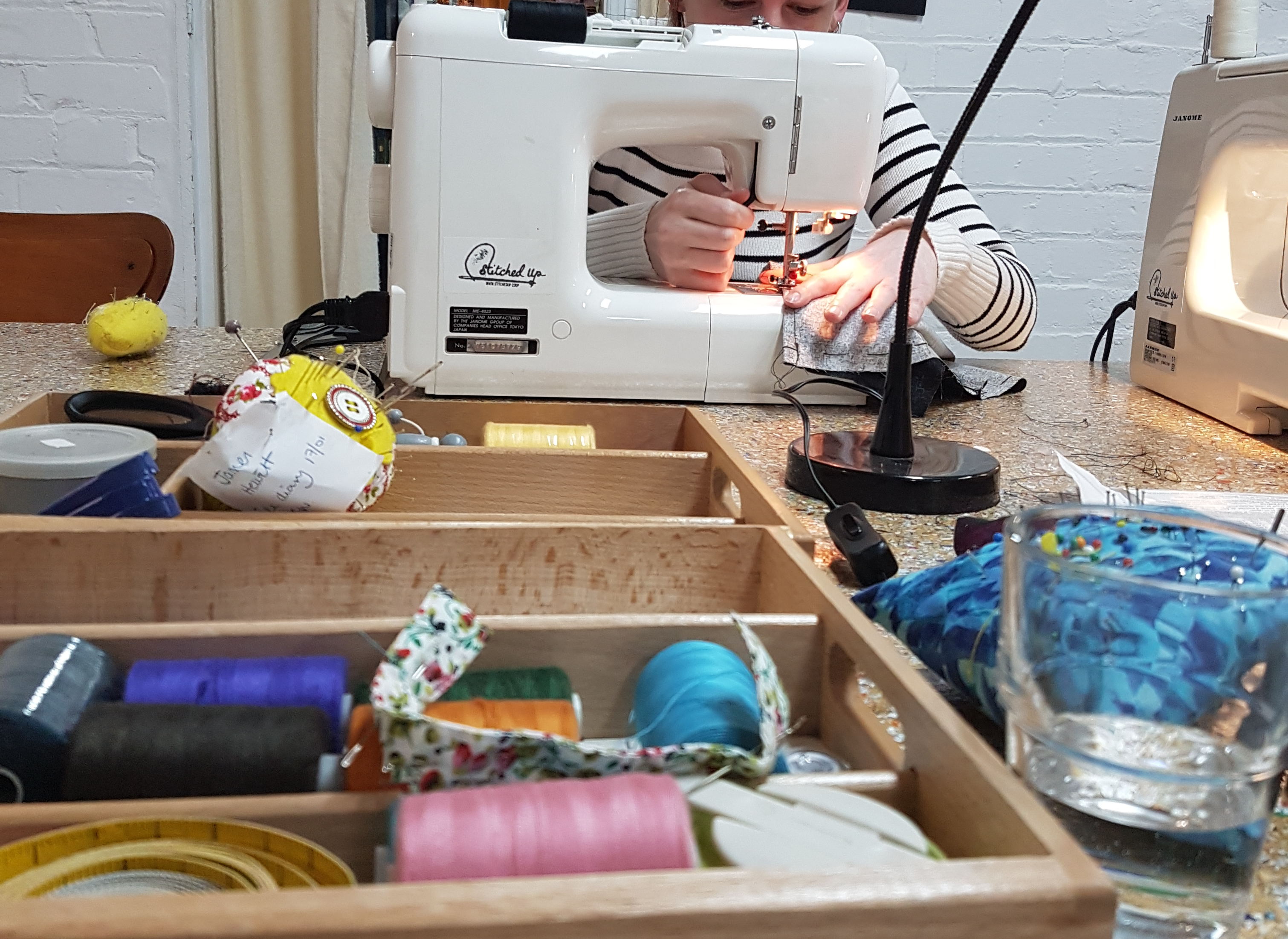 Sew a cable organizer yourself: DIY tutorial - Makerist